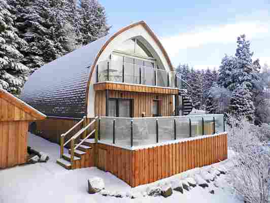 An eco-friendly straw bale cottage in the Scottish Highlands could be your next weekend getaway