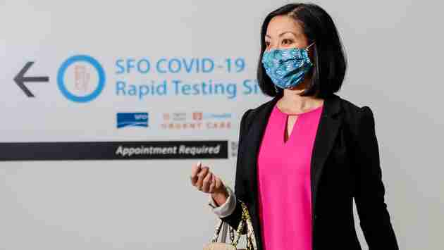 United Airlines Starts COVID-19 Testing Program at SFO